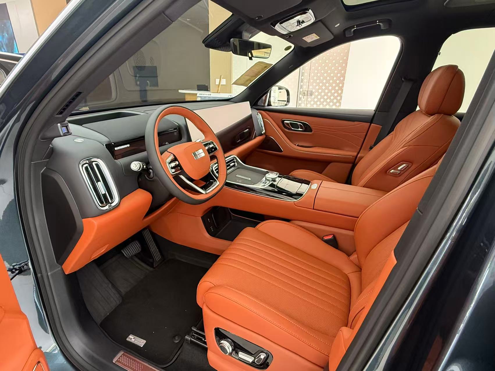 Geely interior